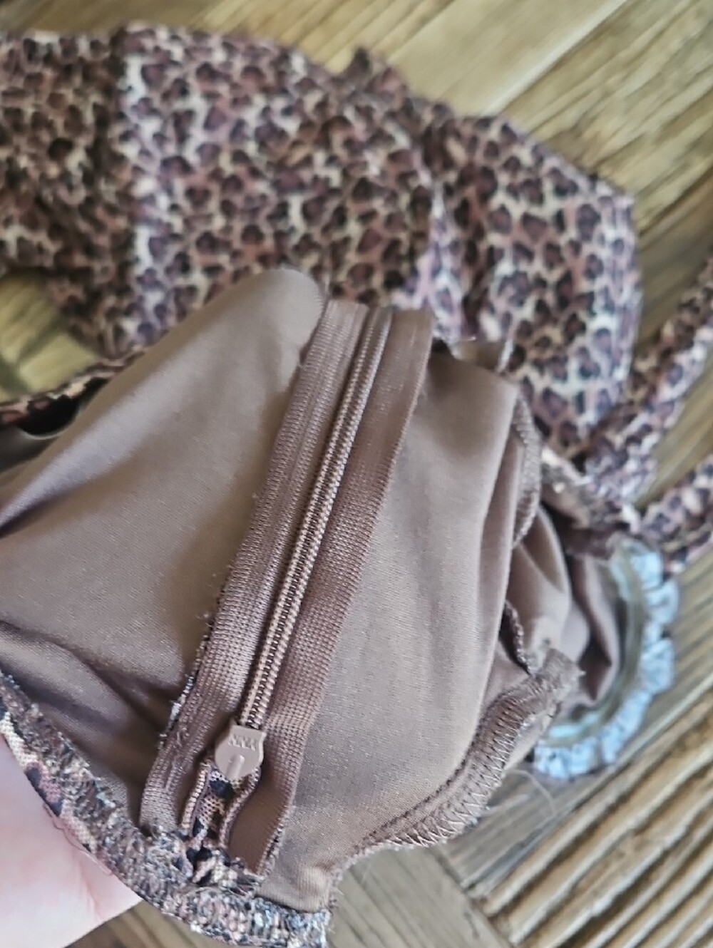 Leopard Print Ruffle Bottom Halter Mini Dress Size Small - Picture 13 of 13